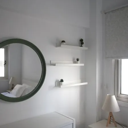 Quiet, Spacious, Luxury 2-bedroom With Sea View. *